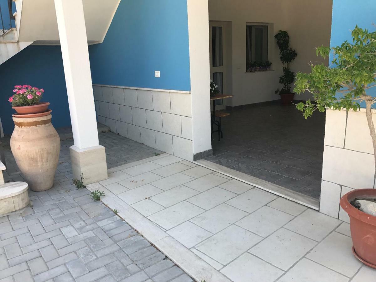 La Casa Blu Apartment Mirabella Imbaccari Exterior photo